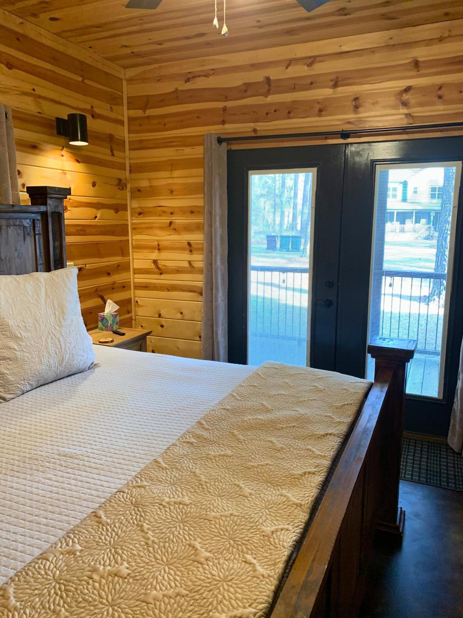 4Br/3Bth Family Cabin With A Hot Tub, Sleeps 14 Broken Bow Dış mekan fotoğraf